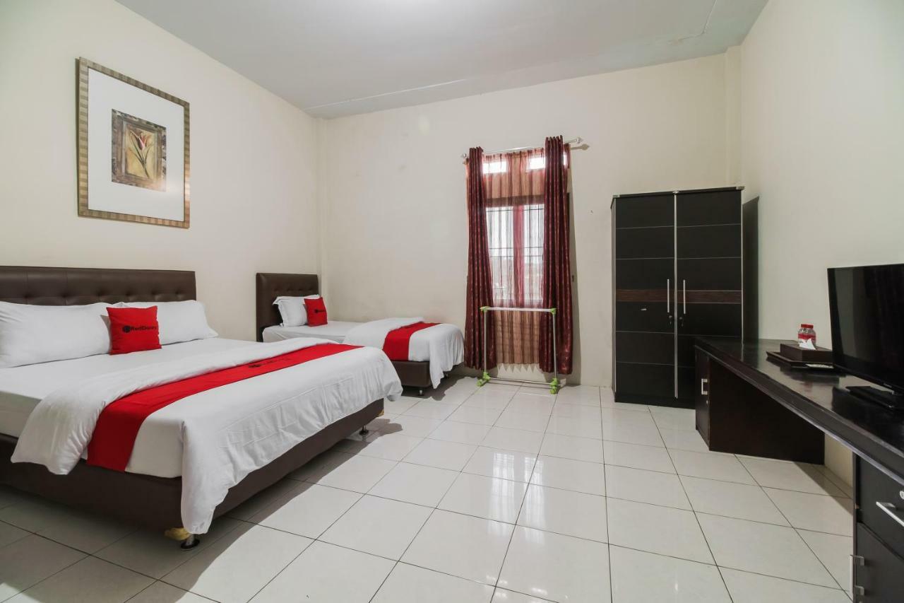 Reddoorz Syariah Near Fort Marlborough Bengkulu Exteriör bild